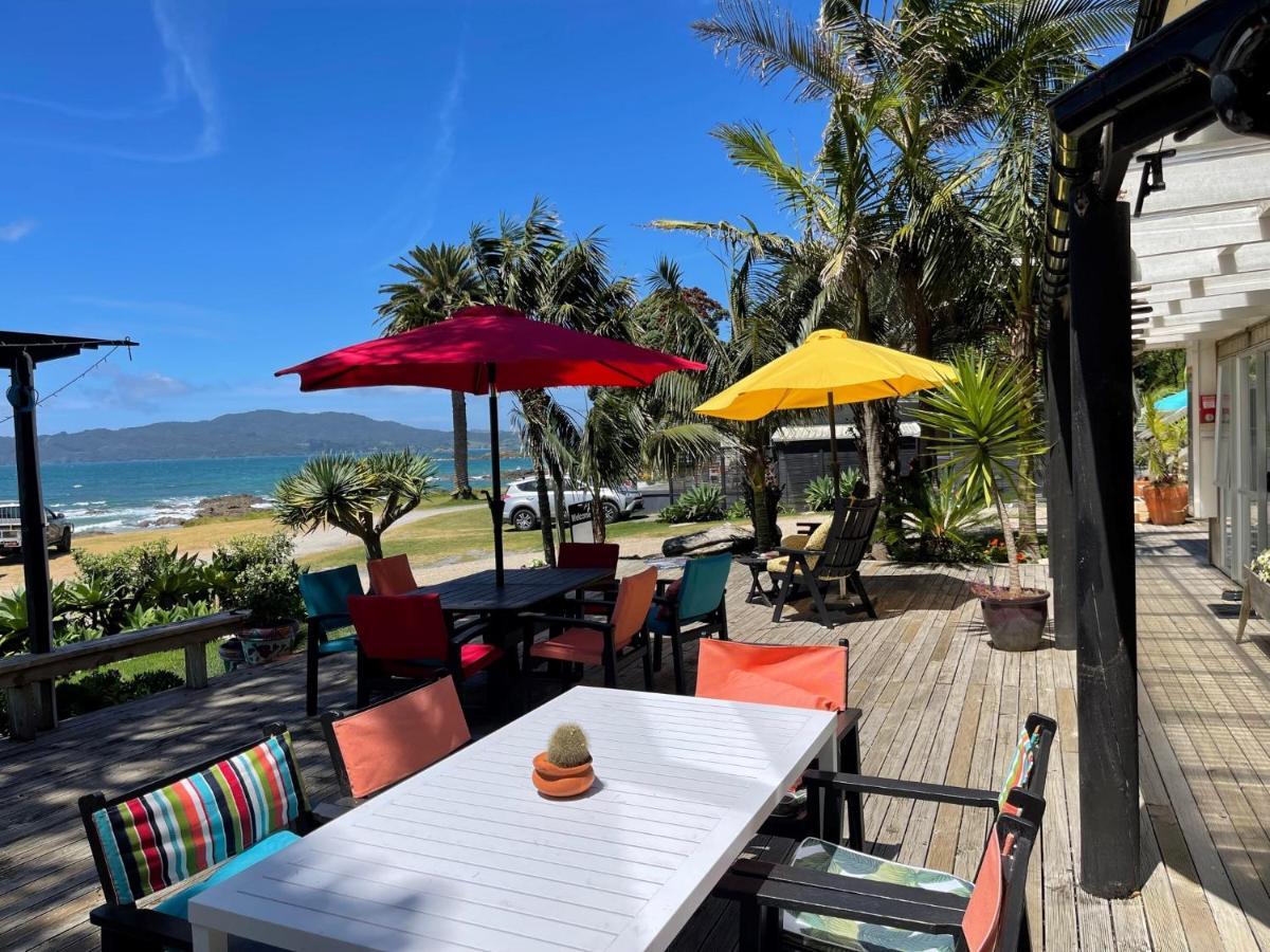 Driftwood Lodge Beachfront, Cable Bay, Northland Coopers Beach Exterior foto